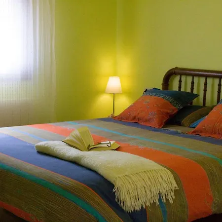 Country house Ca L'helena Castellet